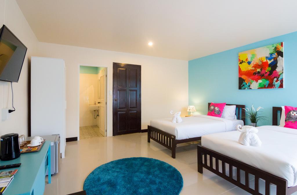 White Elephant Guest house 2*